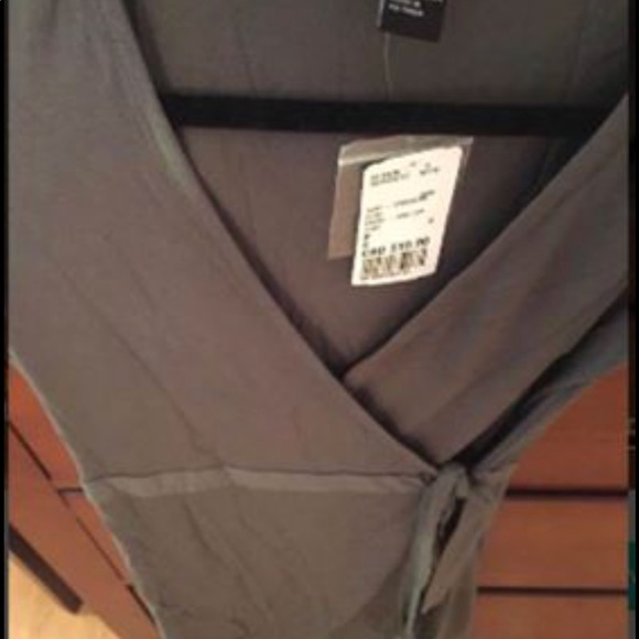 Forever 21 wrap khaki green maxi dress - Picture 4 of 4